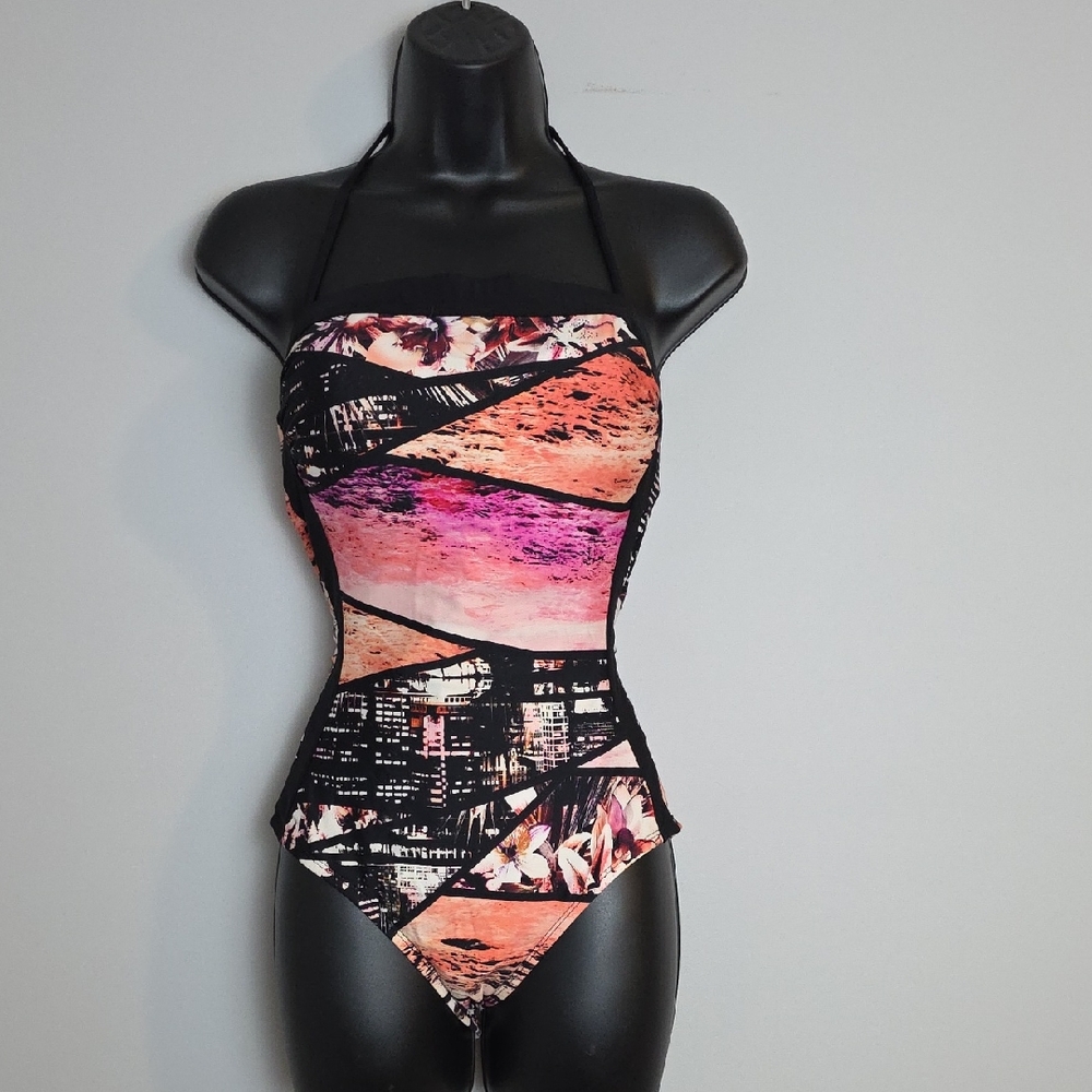 Kenneth Cole New York Pink and Black One Piece Swimsuit